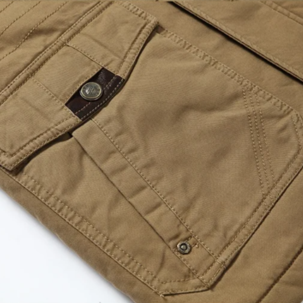 Elegante wattierte Winterjacke aus Baumwolle