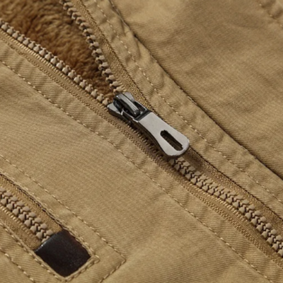 Elegante wattierte Winterjacke aus Baumwolle